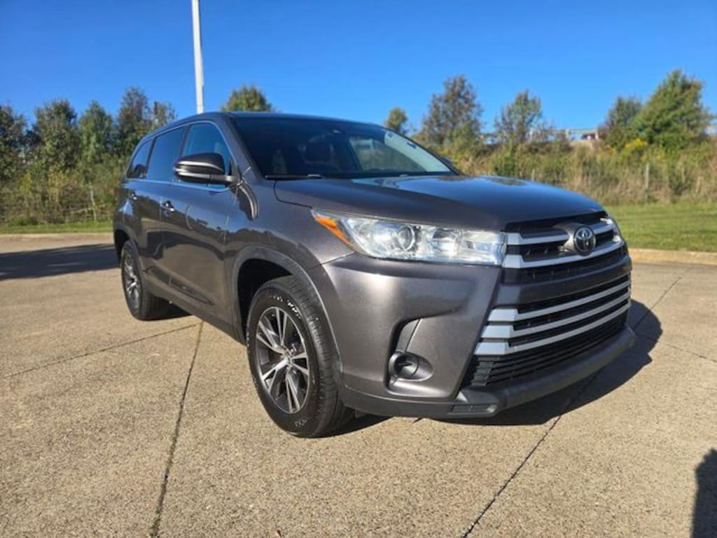 Used 2019 Toyota Highlander  SUV