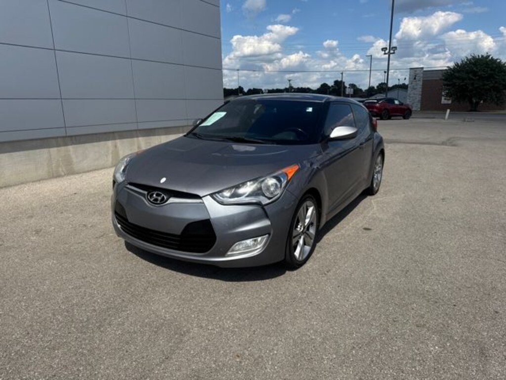 Used 2016 Hyundai Veloster Base Hatchback