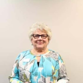 Staff member Donna Winstead from ID_7b6f47