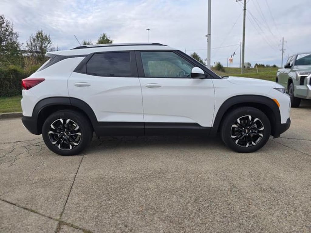 Used 2023 Chevrolet Trailblazer LT SUV
