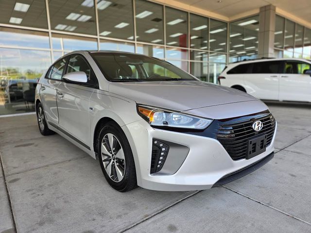 2019 Hyundai Ioniq Plug-In Hybrid photo 2