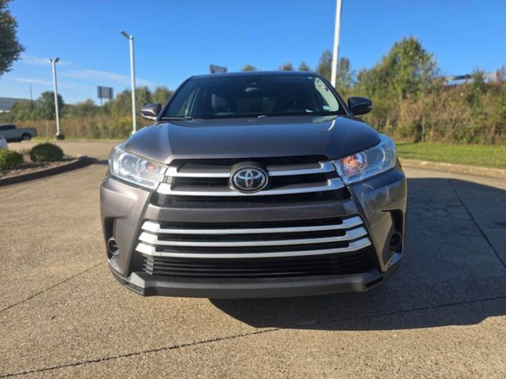Used 2019 Toyota Highlander  SUV