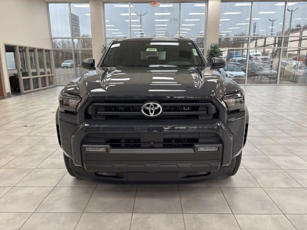 New 2025 Toyota 4Runner SR5 SUV
