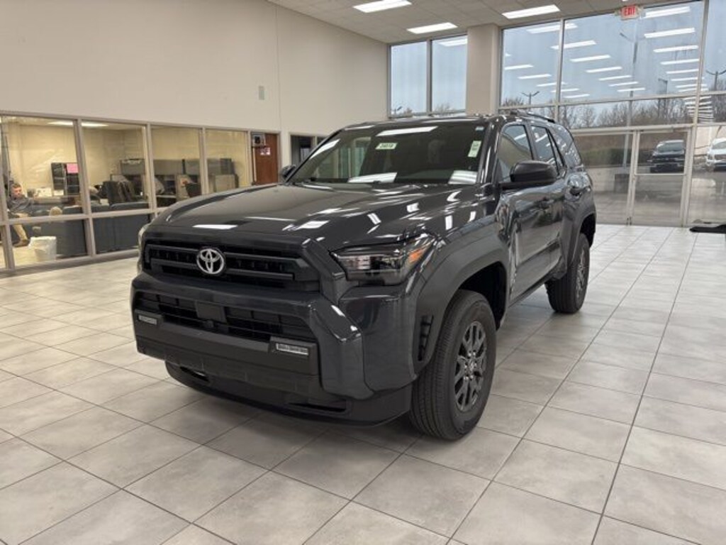 New 2025 Toyota 4Runner SR5 SUV
