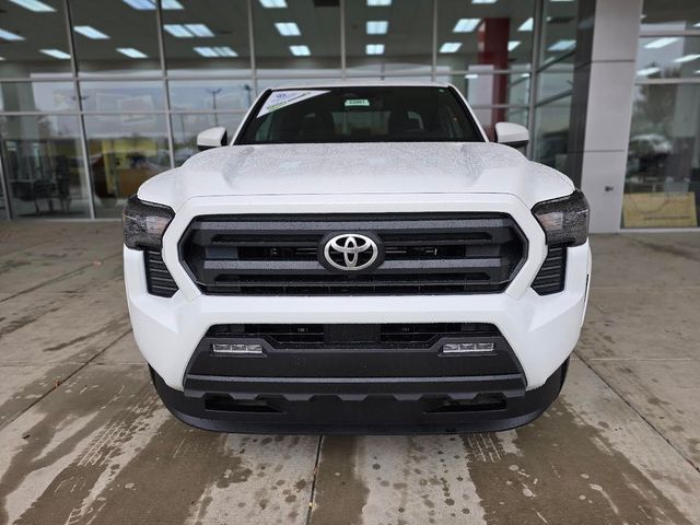 2025 Toyota Tacoma SR5 4x4 Double Cab photo 2