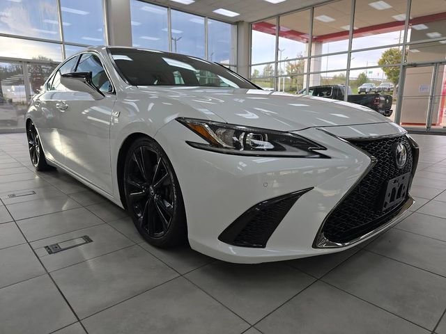 2022 Lexus ES 350 F SPORT photo 3