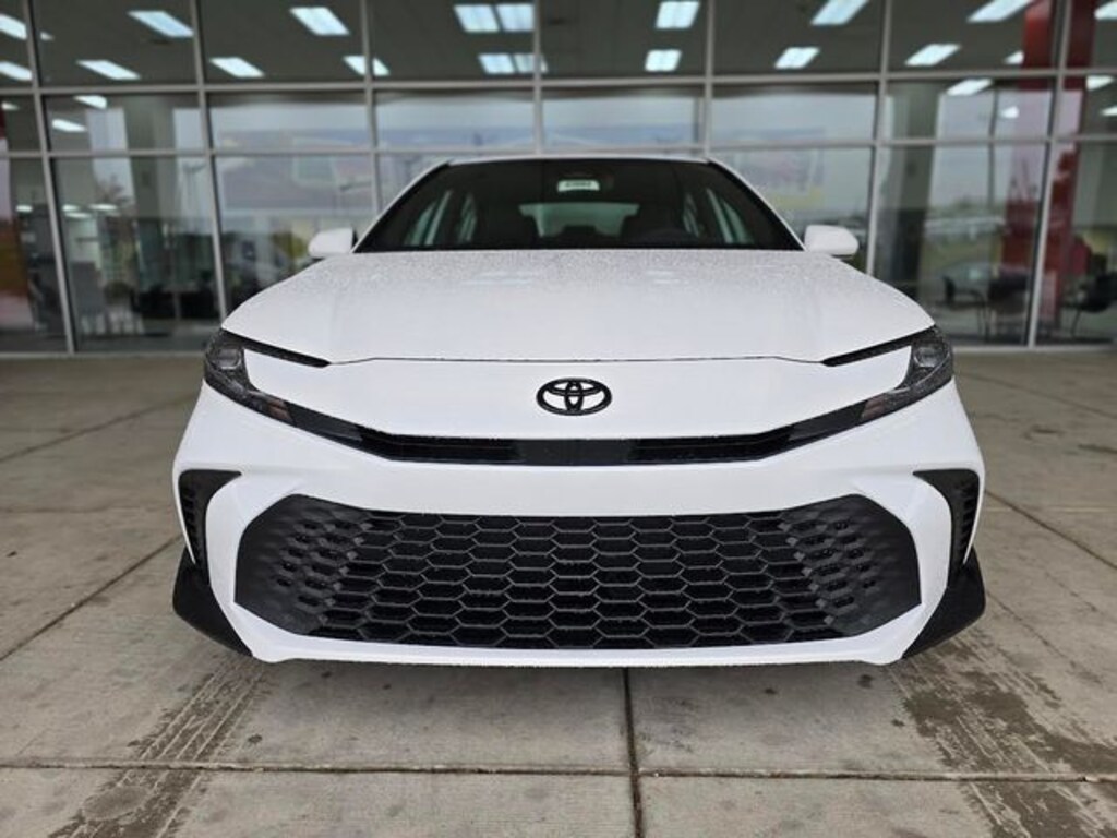 New 2026 Toyota Camry SE Sedan