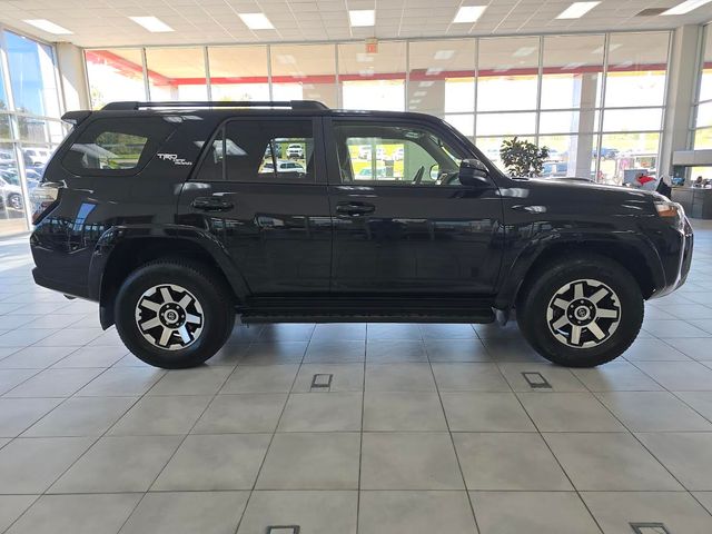 2024 Toyota 4Runner TRD Off-Road photo 4