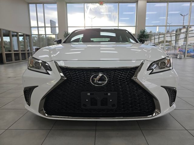 2022 Lexus ES 350 F SPORT photo 2