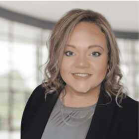 Staff member Shelbi Munday Cobb from ID_027811