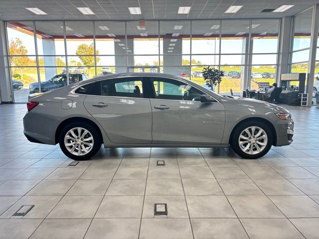2023 Chevrolet Malibu 1LT photo 4