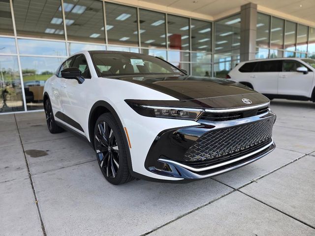 2026 Toyota Crown Platinum photo 3