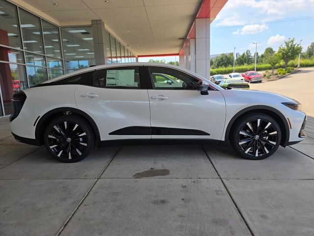 2026 Toyota Crown Platinum photo 4