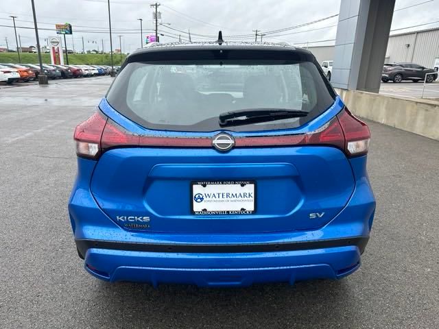 2024 Nissan Kicks SV photo 4