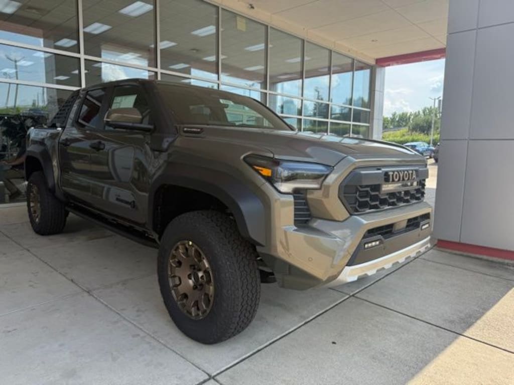 New 2025 Toyota Tacoma i-FORCE MAX Trailhunter Truck Double Cab
