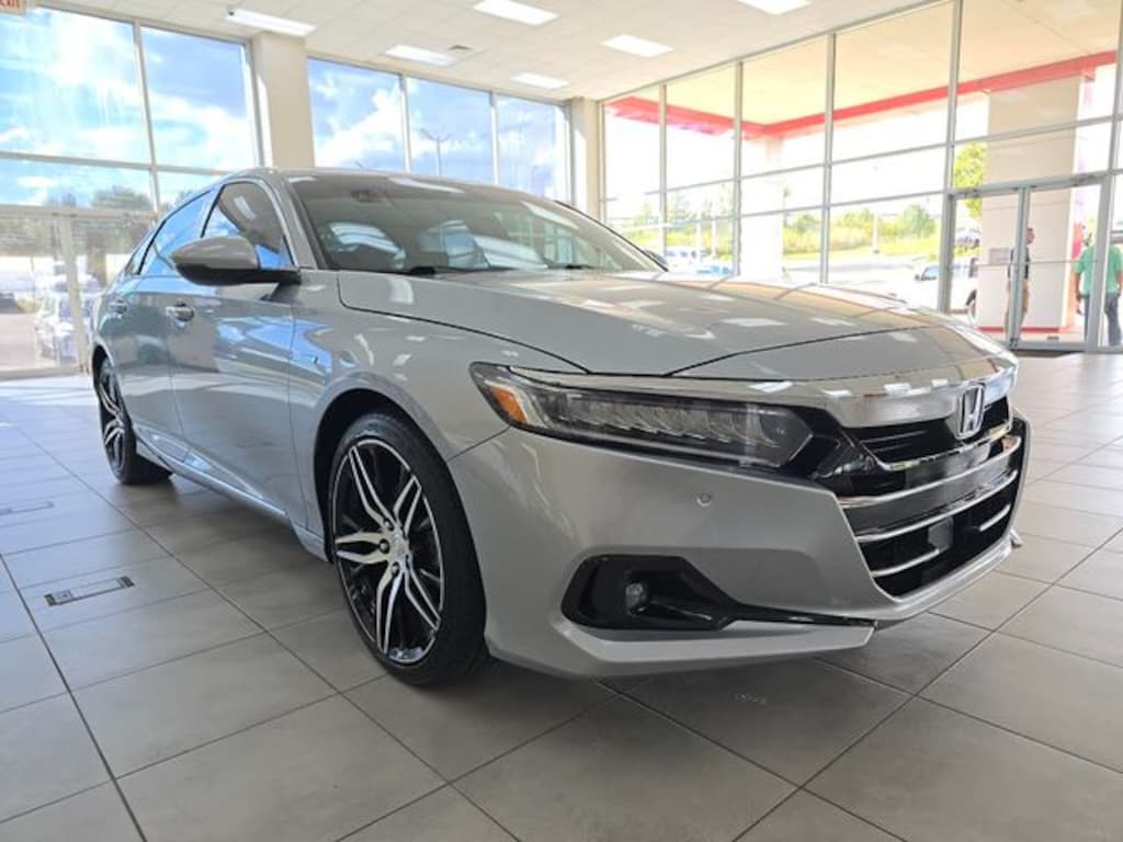 Used 2021 Honda Accord Hybrid Touring Sedan