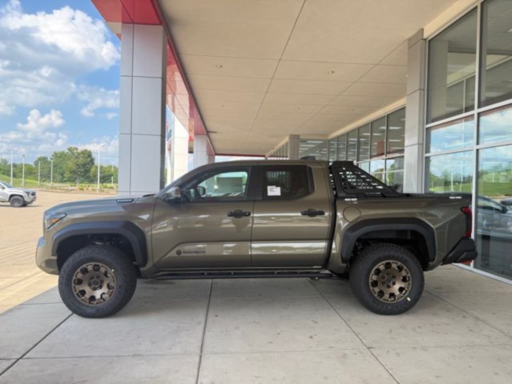 New 2025 Toyota Tacoma i-FORCE MAX Trailhunter Truck Double Cab
