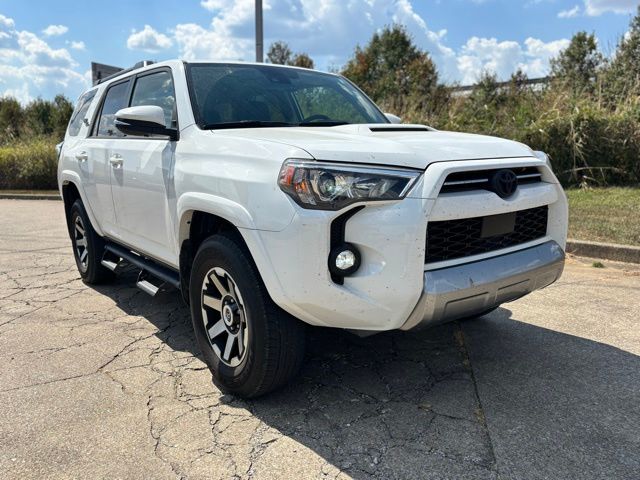 2023 Toyota 4Runner TRD Premium photo 2