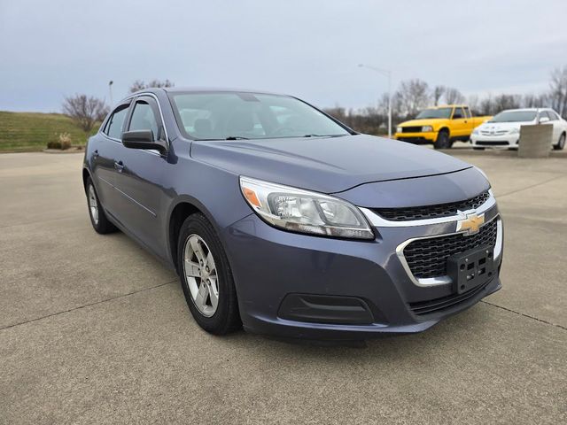 2014 Chevrolet Malibu LS photo 2