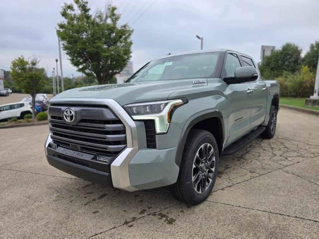 New 2026 Toyota Tundra Limited Truck