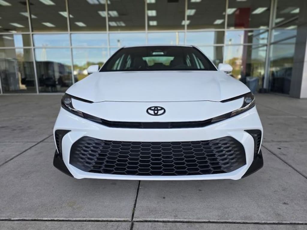 New 2026 Toyota Camry SE Sedan