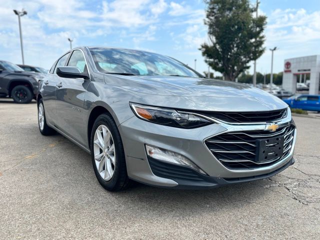 2023 Chevrolet Malibu 1LT photo 3