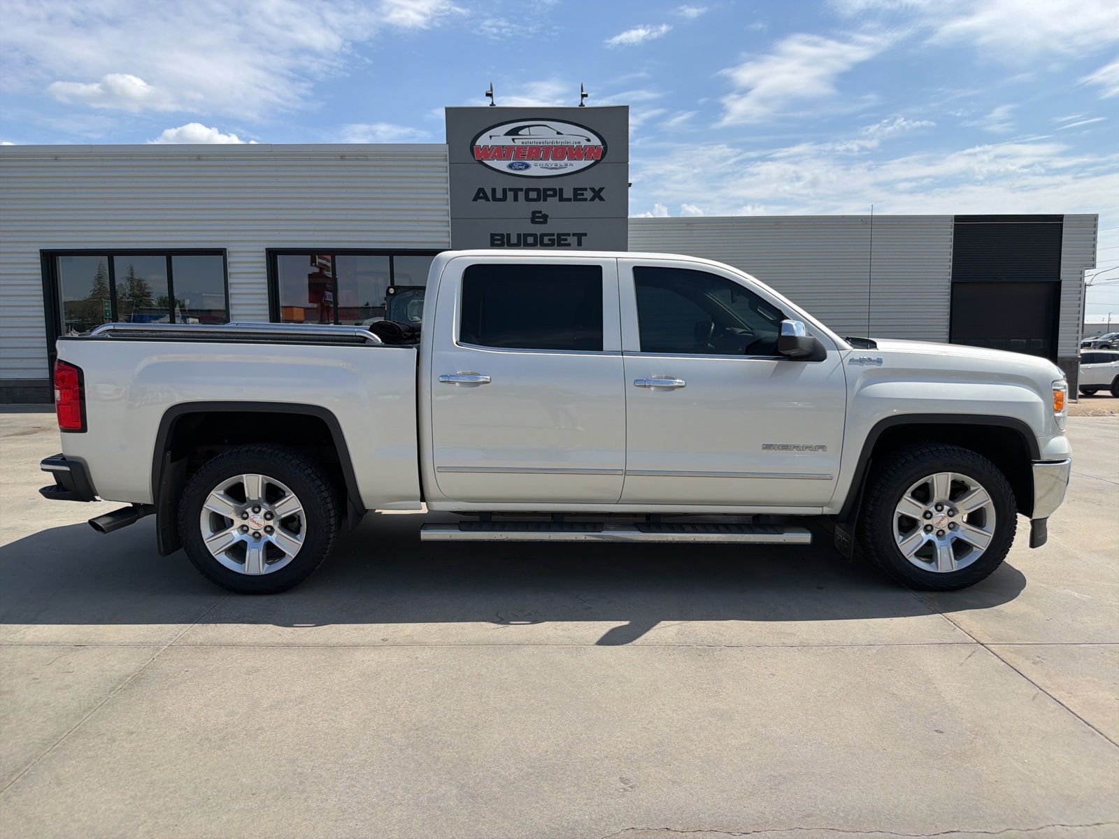 2014 GMC Sierra 4WD Crew Cab SLT SWB's photo