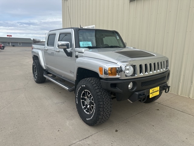 Used 2010 Hummer H3T Alpha Edition with VIN 5GNRNLEP4A8115817 for sale in Watertown, SD