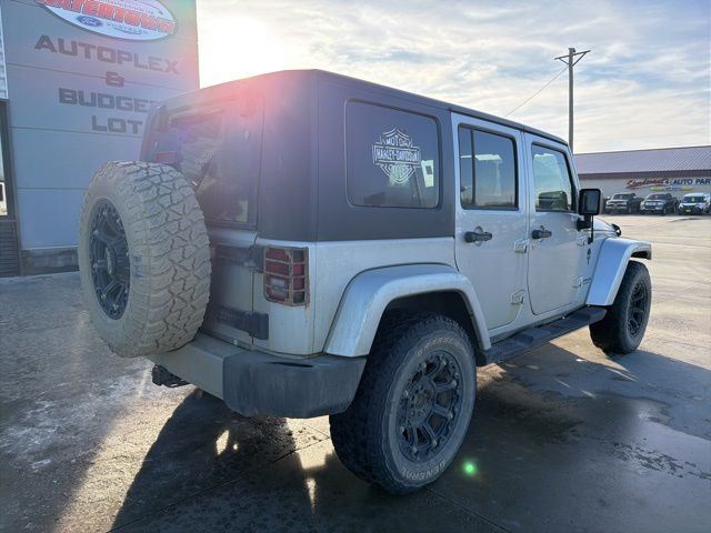 2010 Jeep Wrangler Unlimited Sahara - Photo 7