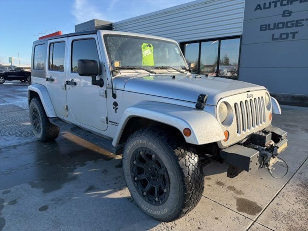 Used 2010 Jeep Wrangler Unlimited Sahara SUV