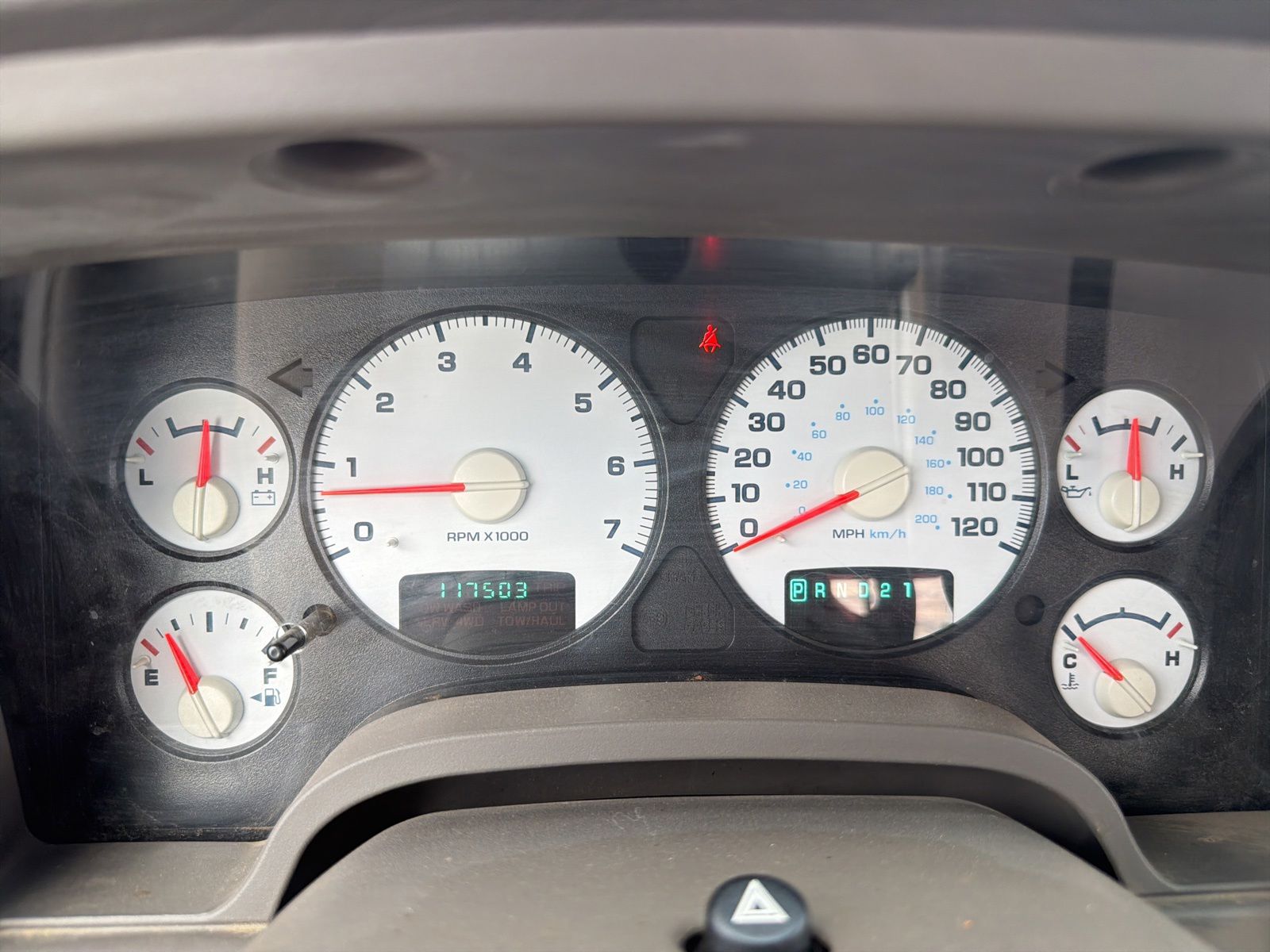 2005 Dodge Ram 3500 Pickup SLT - Photo 11