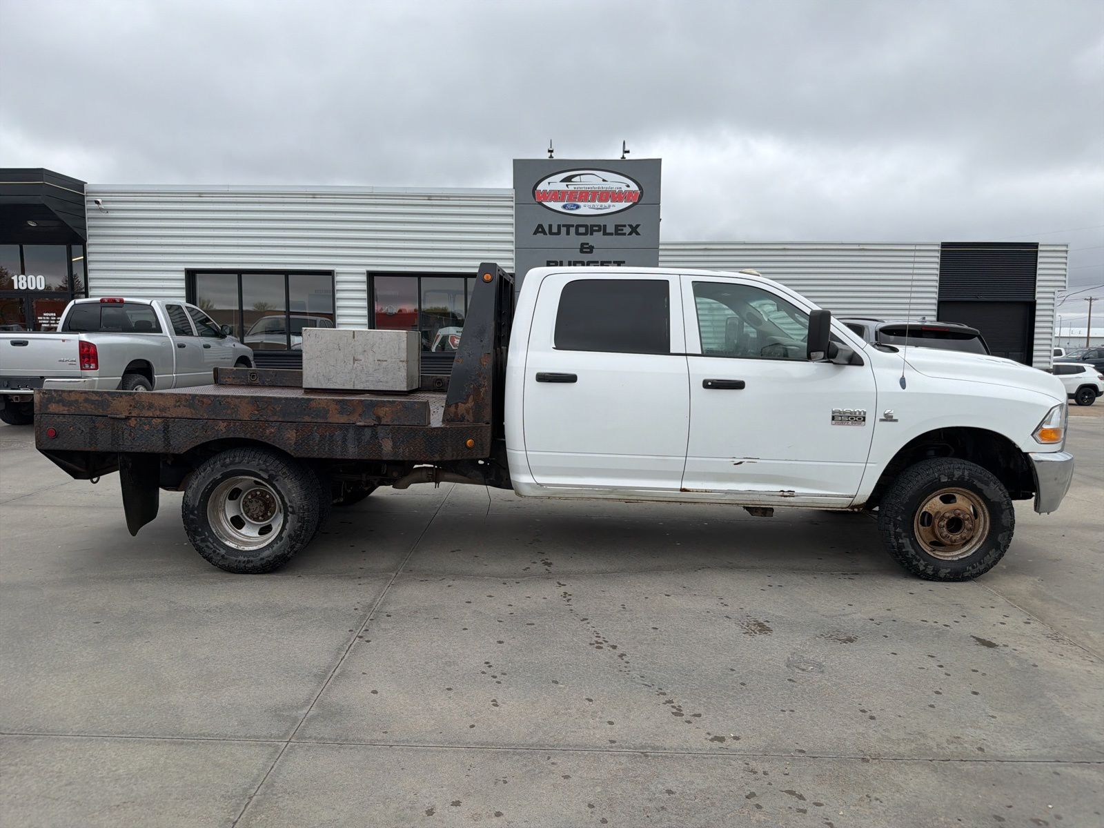 2012 RAM 3500 ST 4X4 Crew Cab DRW's photo