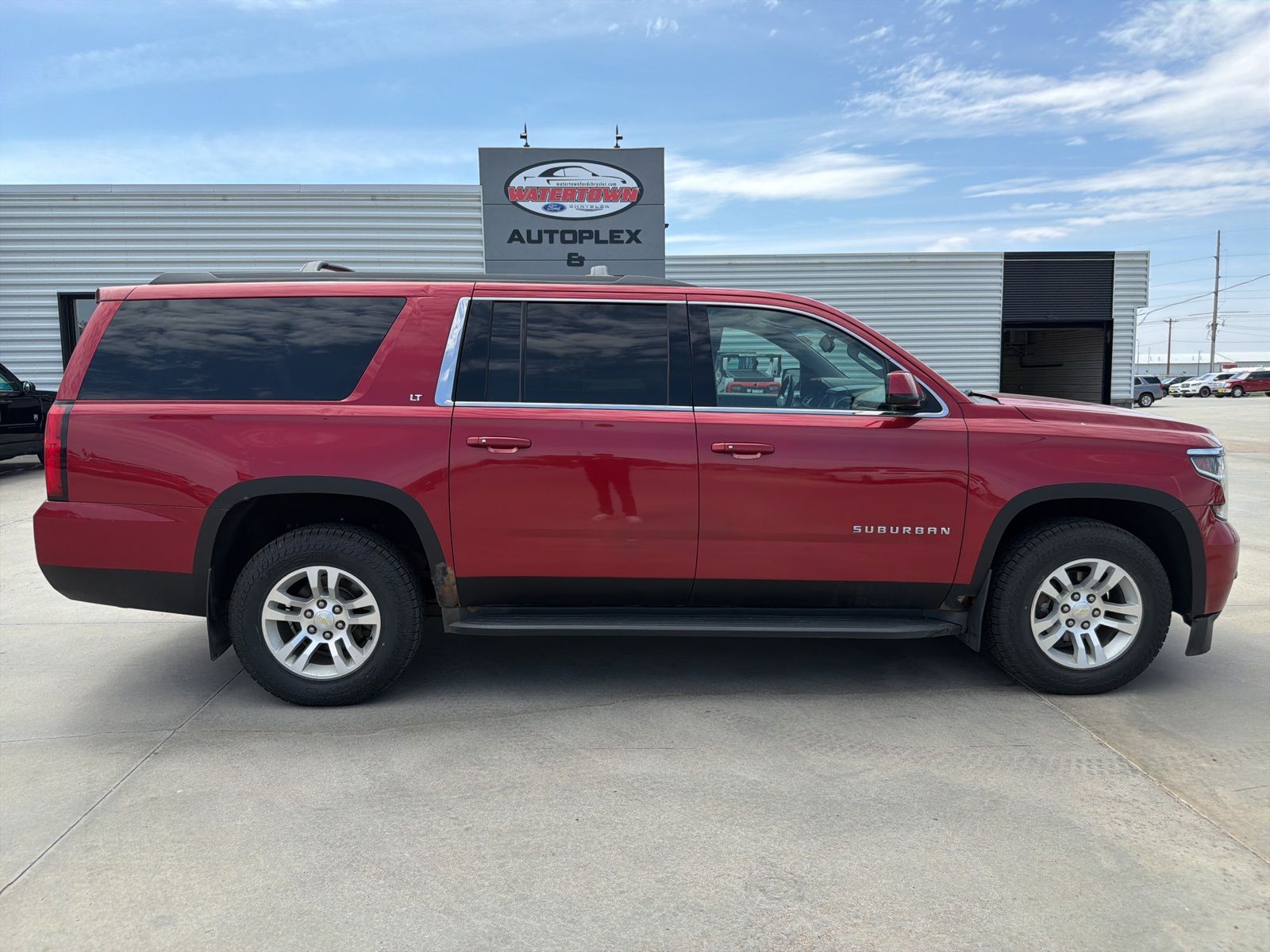 2015 Chevrolet Suburban 4WD 1500 LT's photo