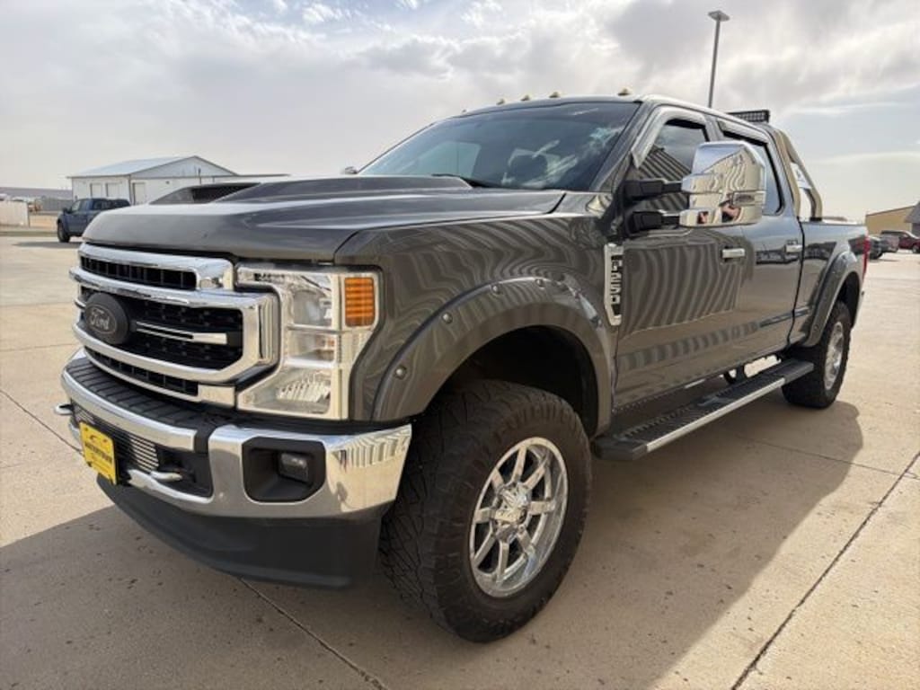 Used 2020 Ford F-250SD Lariat Truck