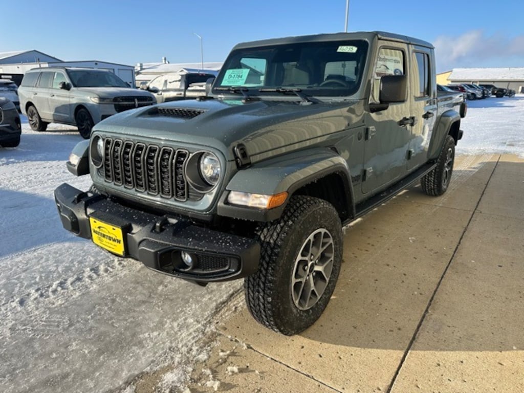 New 2026 Jeep Gladiator Sport Pickup