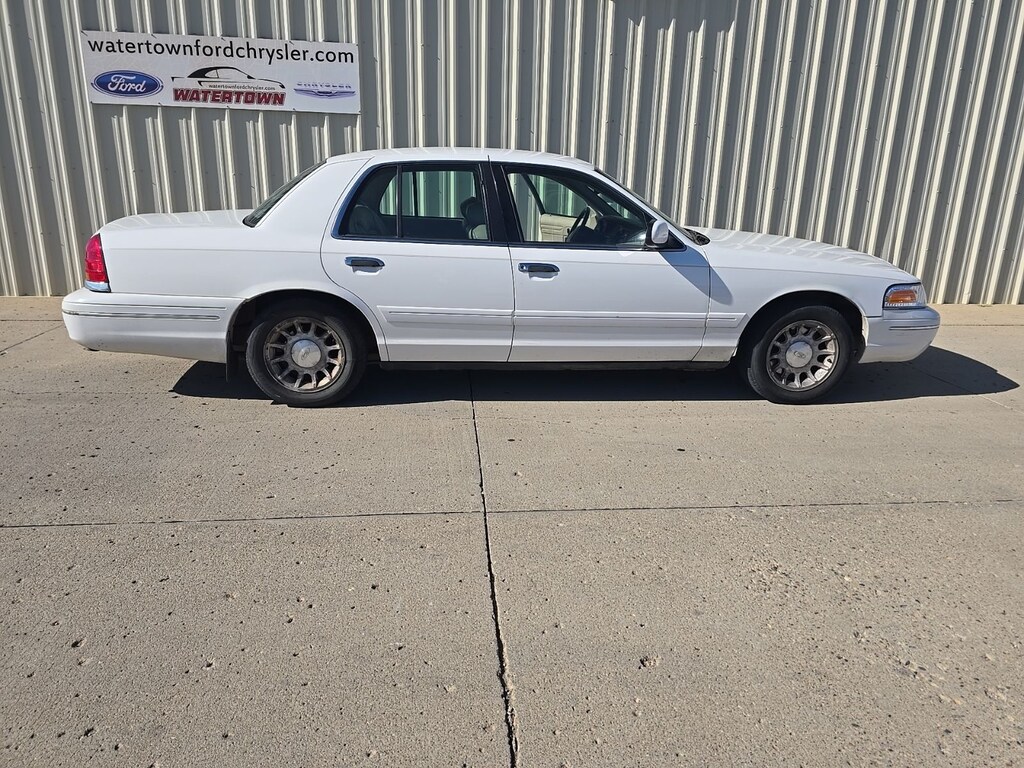 Used 1999 Ford Crown Victoria LX Sedan