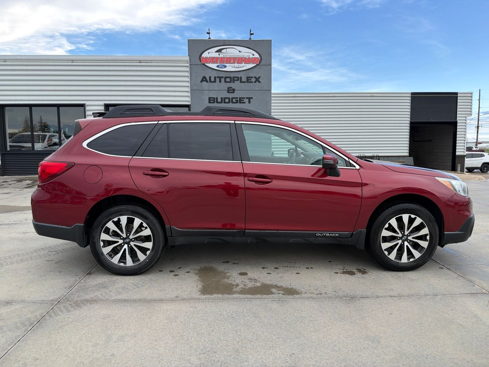 2016 Subaru Outback 2.5i Limited CVT PZEV's photo