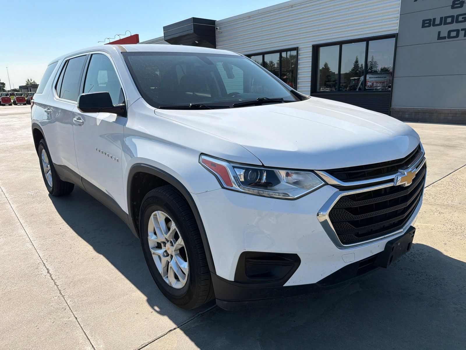 Used 2018 Chevrolet Traverse LS with VIN 1GNERFKW3JJ126372 for sale in Watertown, SD