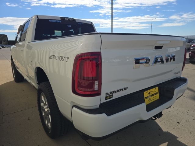 2025 RAM 2500 Laramie - Photo 7