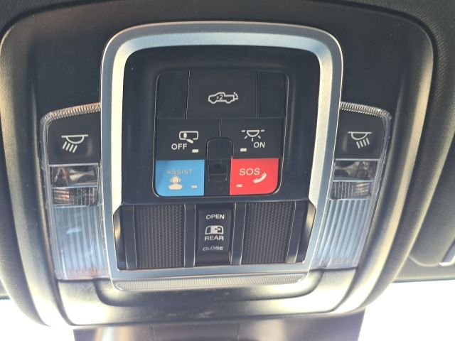 2026 RAM 3500 Laramie - Photo 28