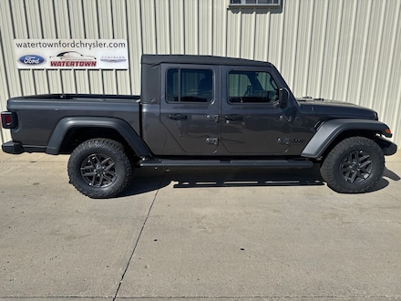 2026 Jeep Gladiator Sport Pickup