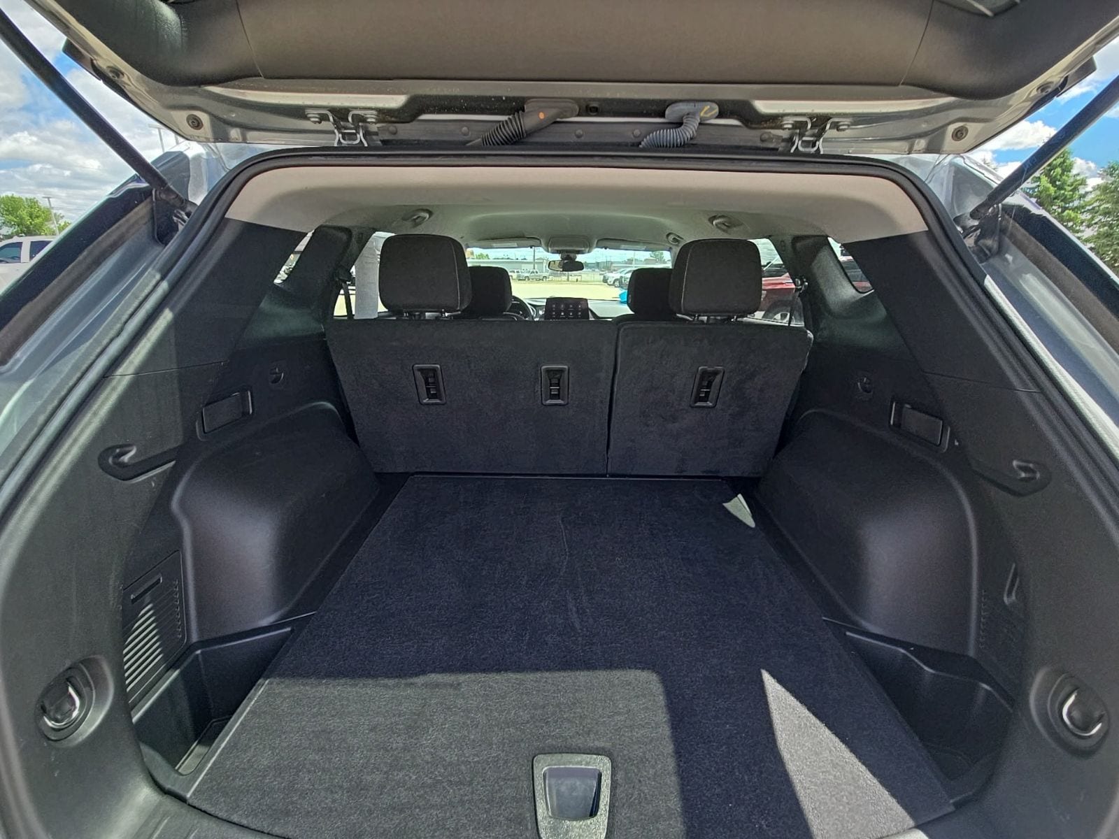 2025 Chevrolet Blazer 2LT - Photo 12