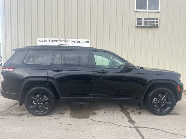2025 Jeep Grand Cherokee L Limited's photo