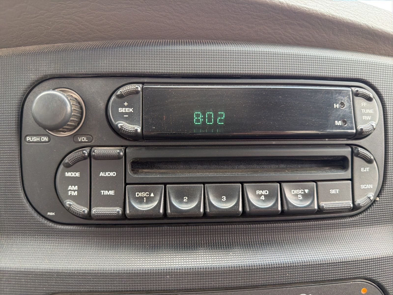 2005 Dodge Ram 3500 Pickup SLT - Photo 15