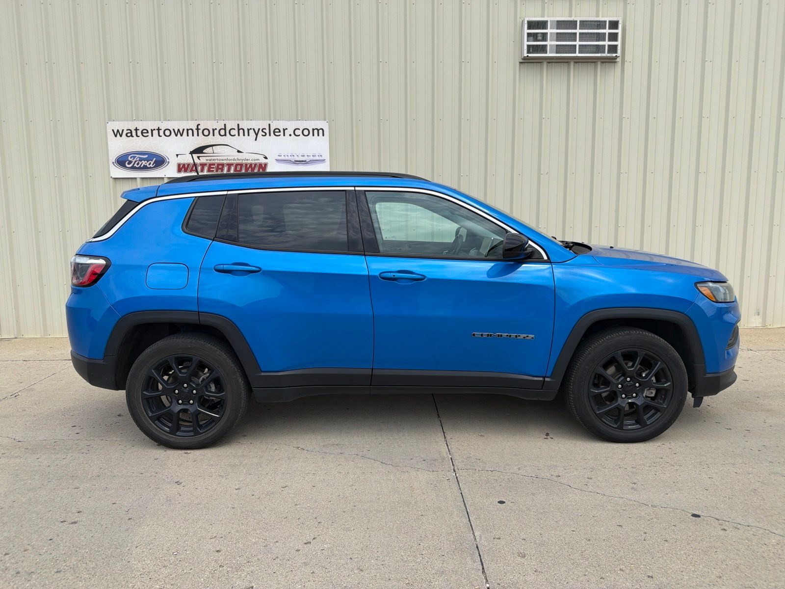 2022 Jeep Compass Latitude Lux