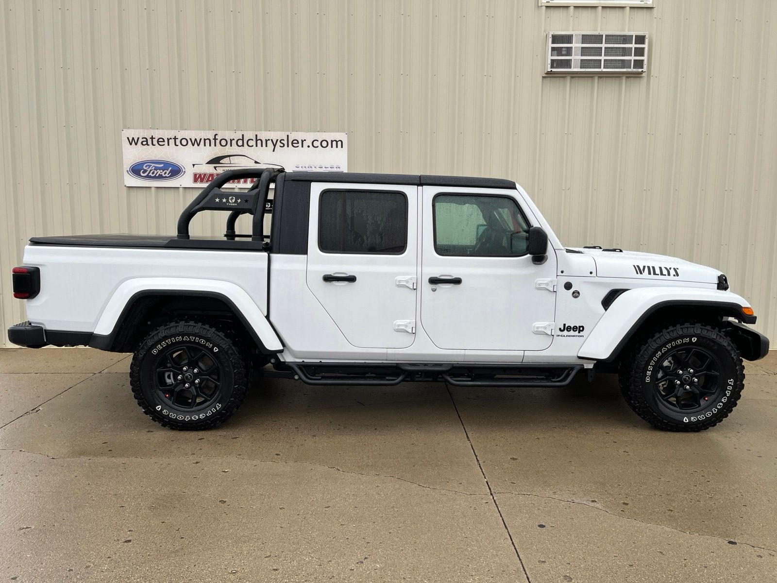 2024 Jeep Gladiator