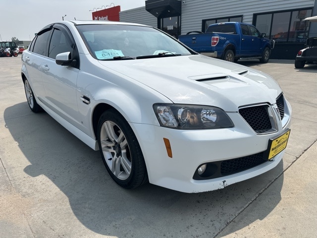 Used 2008 Pontiac G8 Base with VIN 6G2ER57748L137813 for sale in Watertown, SD