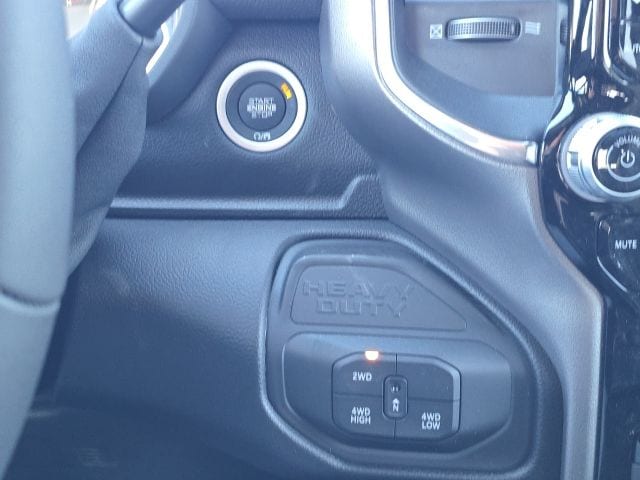 2026 RAM 3500 Laramie - Photo 21