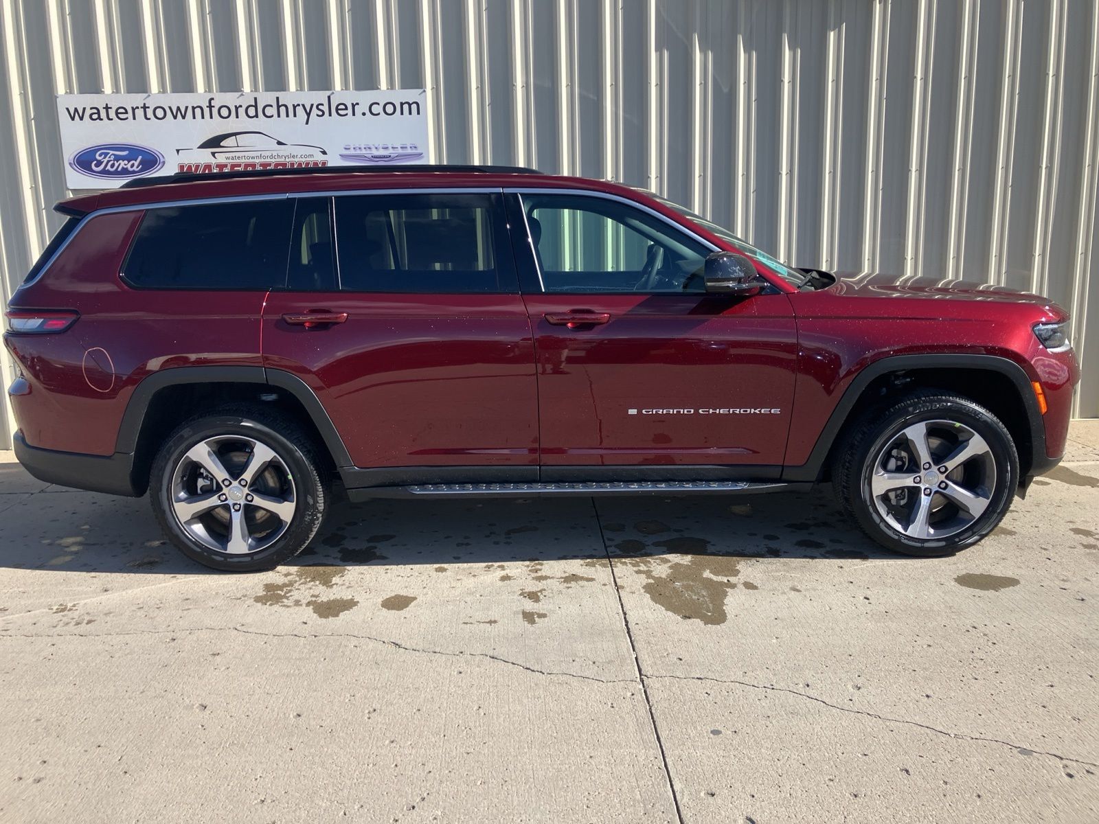 2026 Jeep Grand Cherokee L Limited 4x4's photo