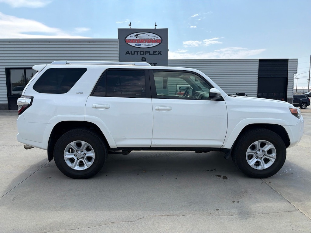 Used 2017 Toyota 4Runner SR5 SUV